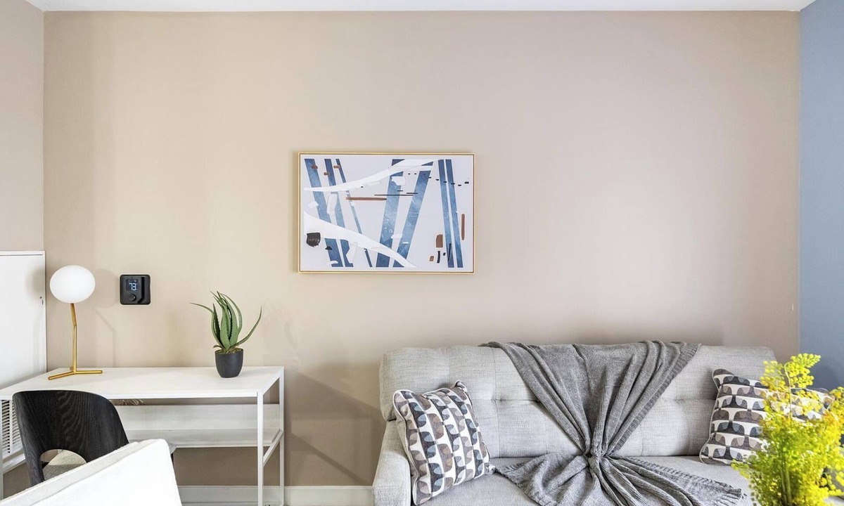 Norfolk Apartment | Landing | Chic 1BD, Clubhouse, Gym
