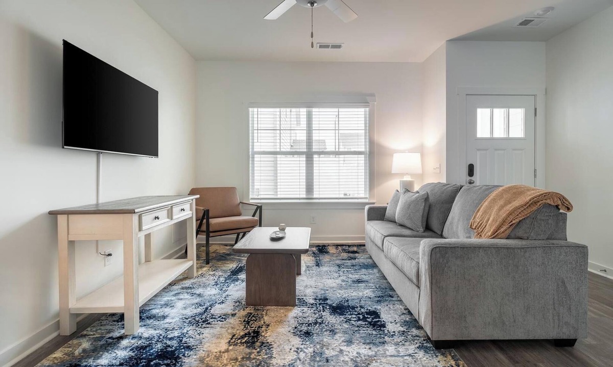 Port Wentworth Apartment | Landing | Incredible 2BD, Gym, Pool