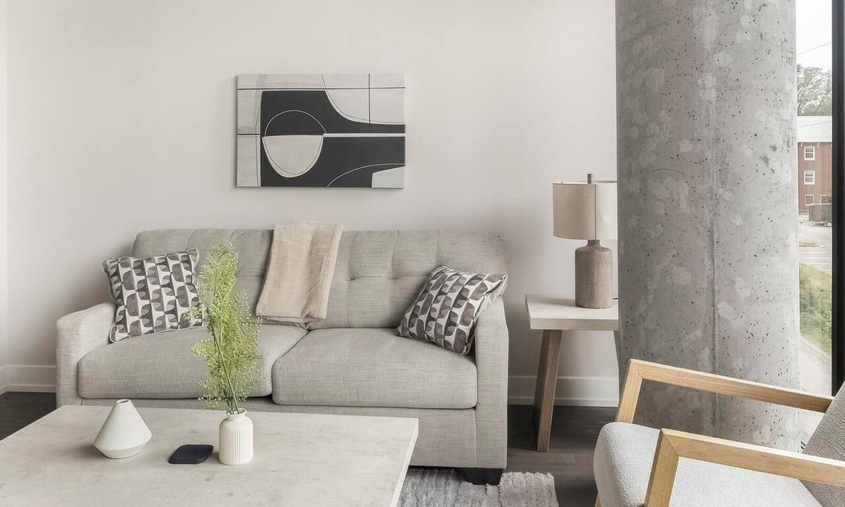 Southwest Raleigh Apartment | Landing | Spectacular 1BD in Caraleigh