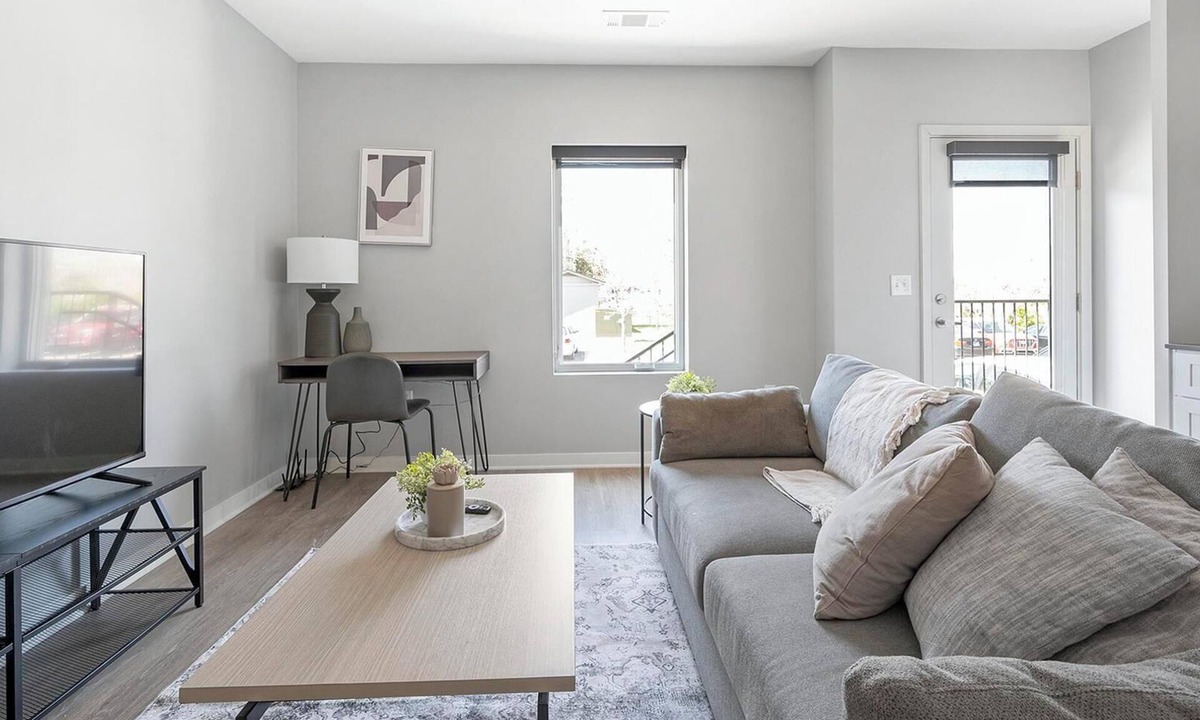 Nashville Apartment | Landing | Stunning 1BD, Clubhouse, Pool