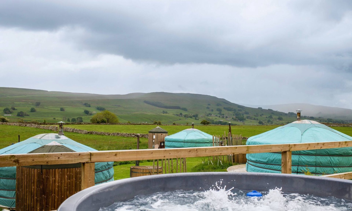 Hawes Cabin | Lapwing Yurt, Askrigg