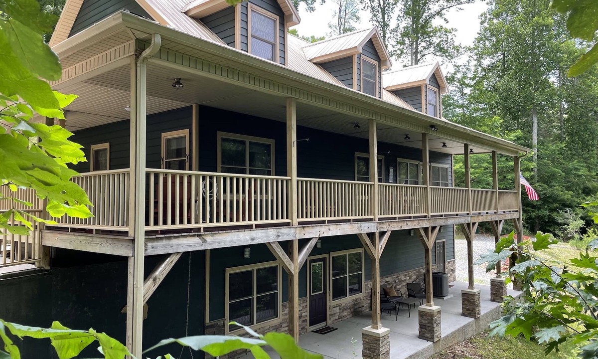 Laurel Creek | Mars Hill