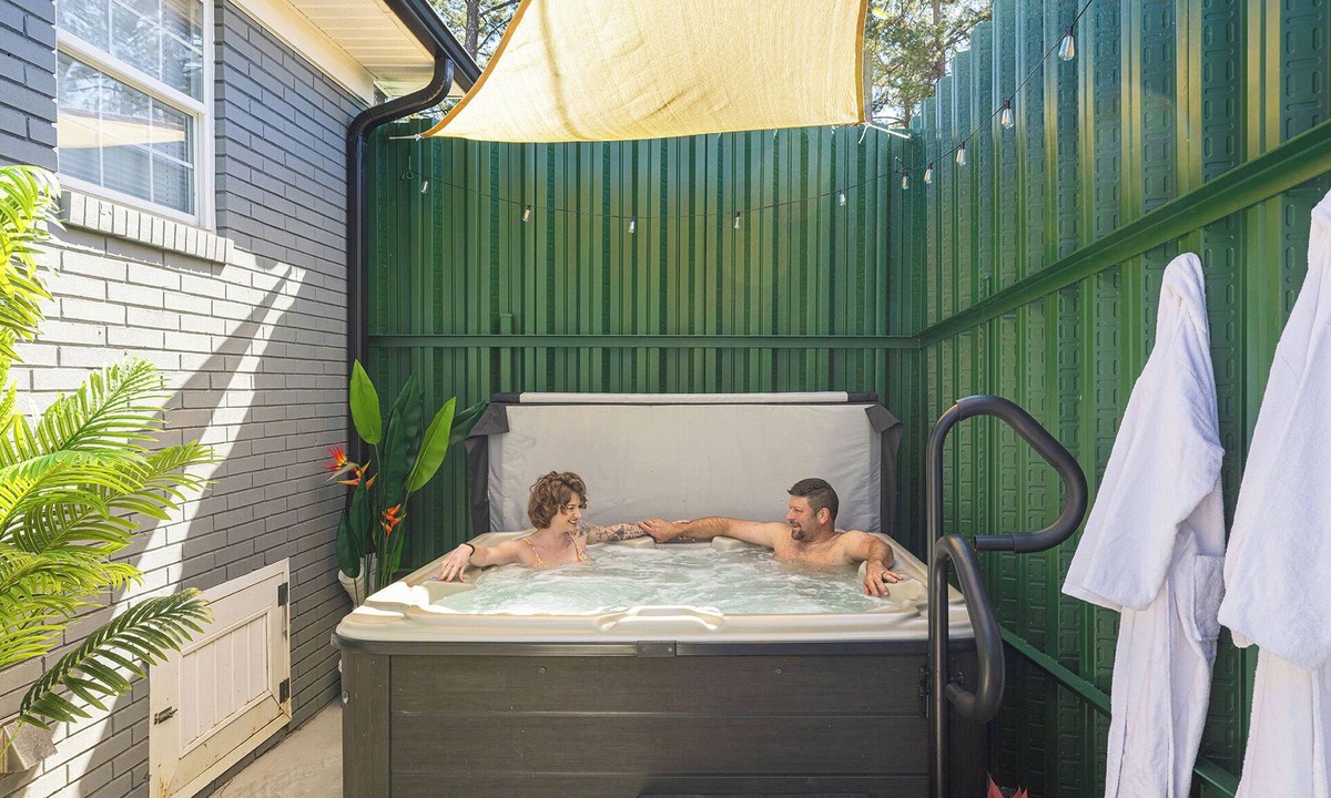 Lincolnton House | Lazy Dayz - Hot Tub - Nintendo - Big Parking - EV