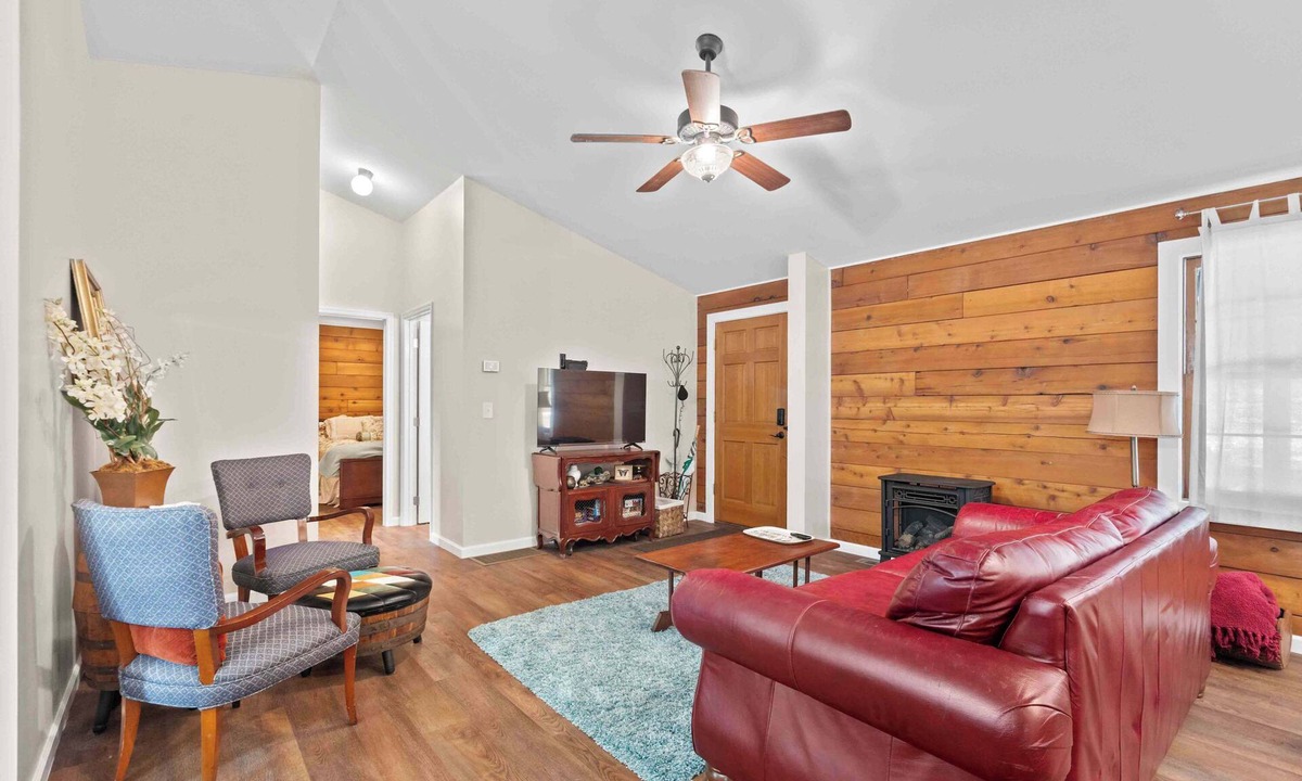 Highlands Hills House | Little Birds Nest Sum