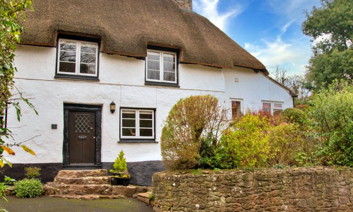 Alcombe House | Little Haven by Interhome