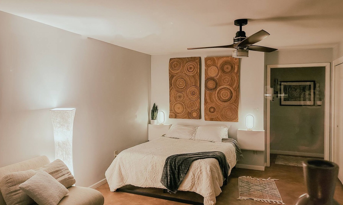 Arden Apartment | Little Lost Fox Sheep Farm, next to bent creek and the Blue Ridge