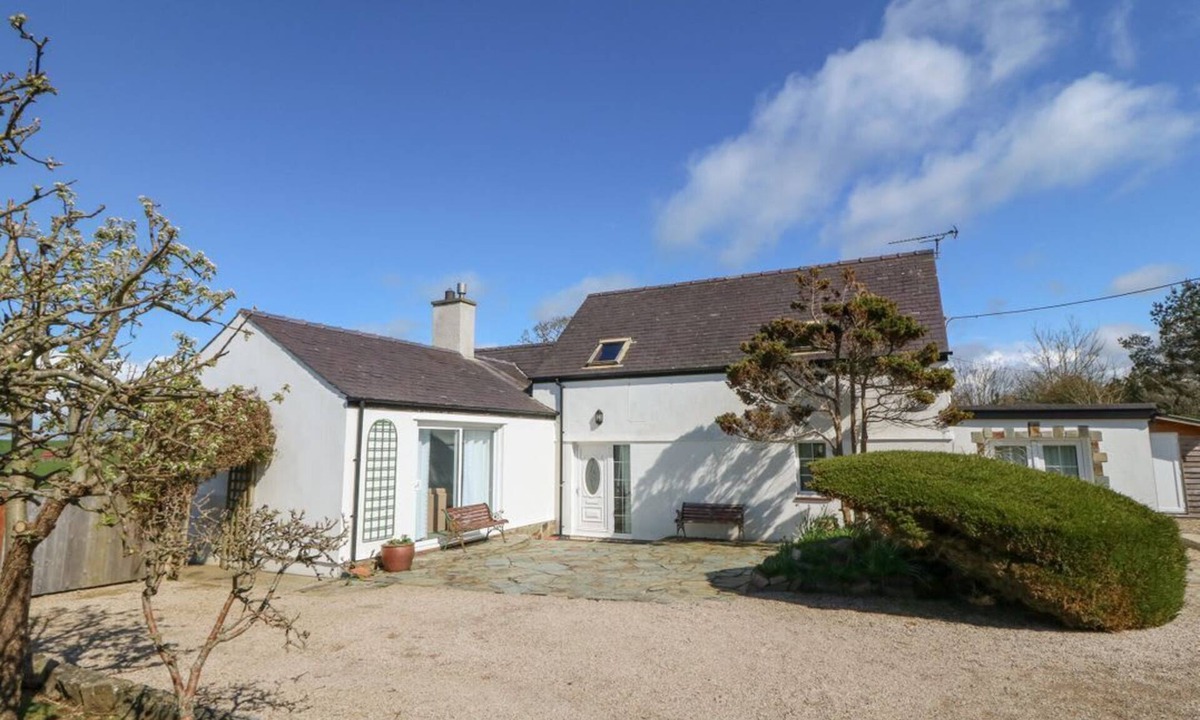 Edern House | Llwyn Celyn, Morfa Nefyn, 4bed