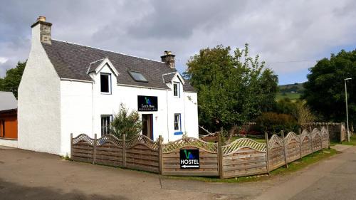 Drumnadrochit Hostel | Loch Ness Backpackers Lodge
