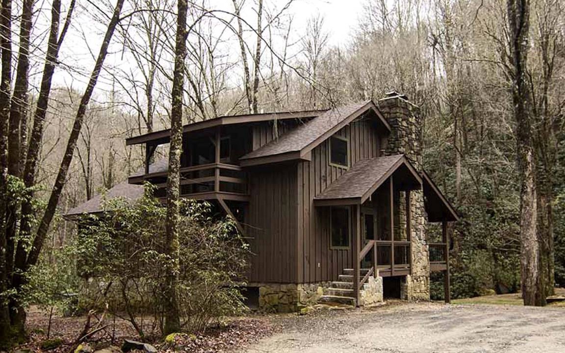 Robbinsville Cabin | Lodge ∙ 6 bedrooms ∙ 13 guests