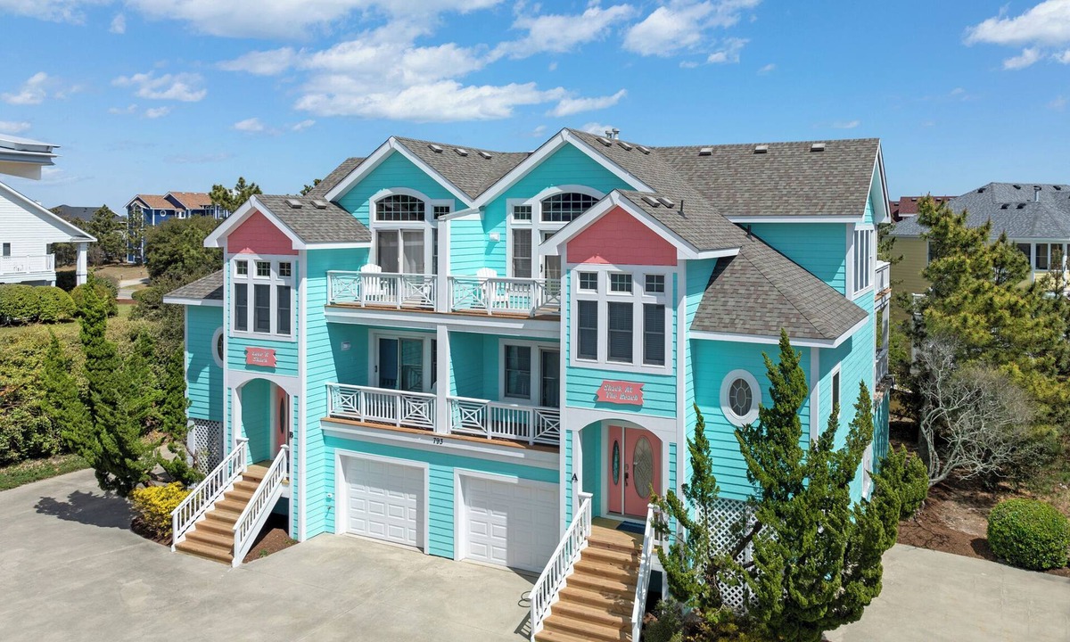 Buck Island House | Love R Shack At The Beach: 10-bed Oceanside Duplex