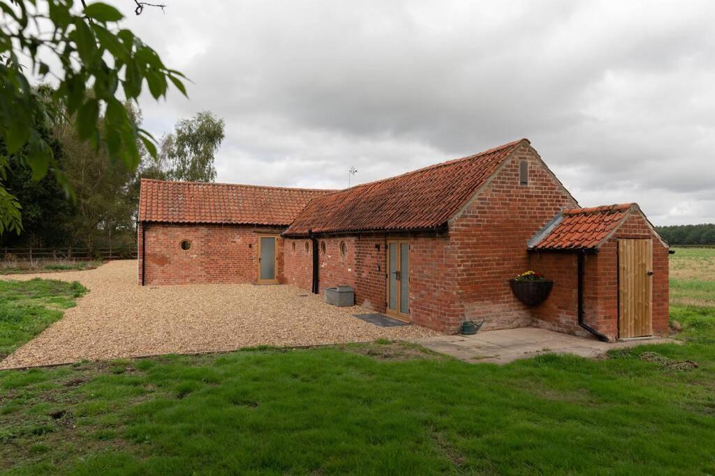 Aubourn Apartment | Lovely 1-bed studio & bathroom in converted barn near Newark Show-Ground