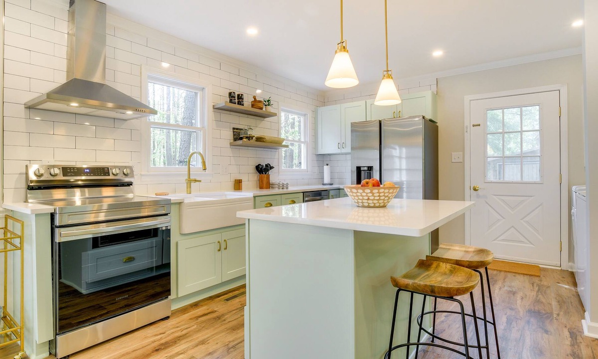 Apex House | Lovely Apex Vacation Rental on 7 Acres!