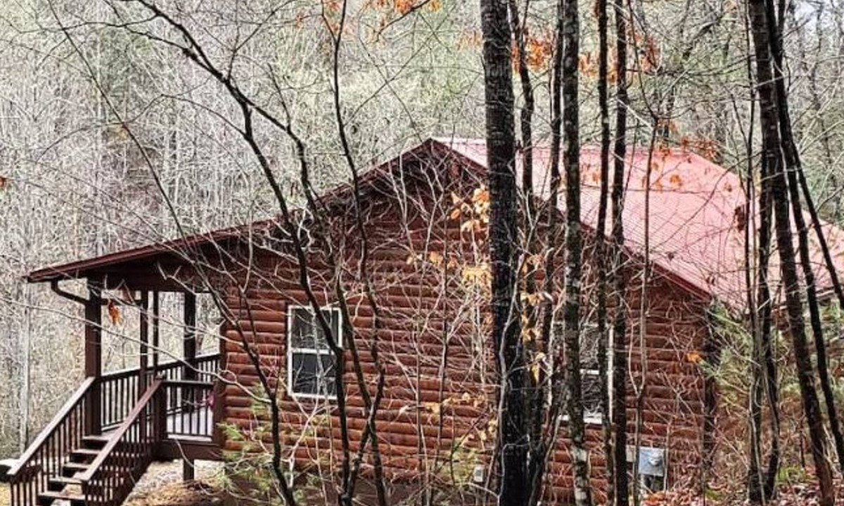 Marble Cabin | Luna's Creekside Retreat - Murphy NC