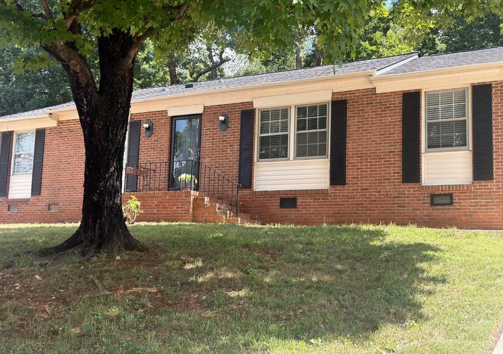 Greensboro House | Lux City Stay