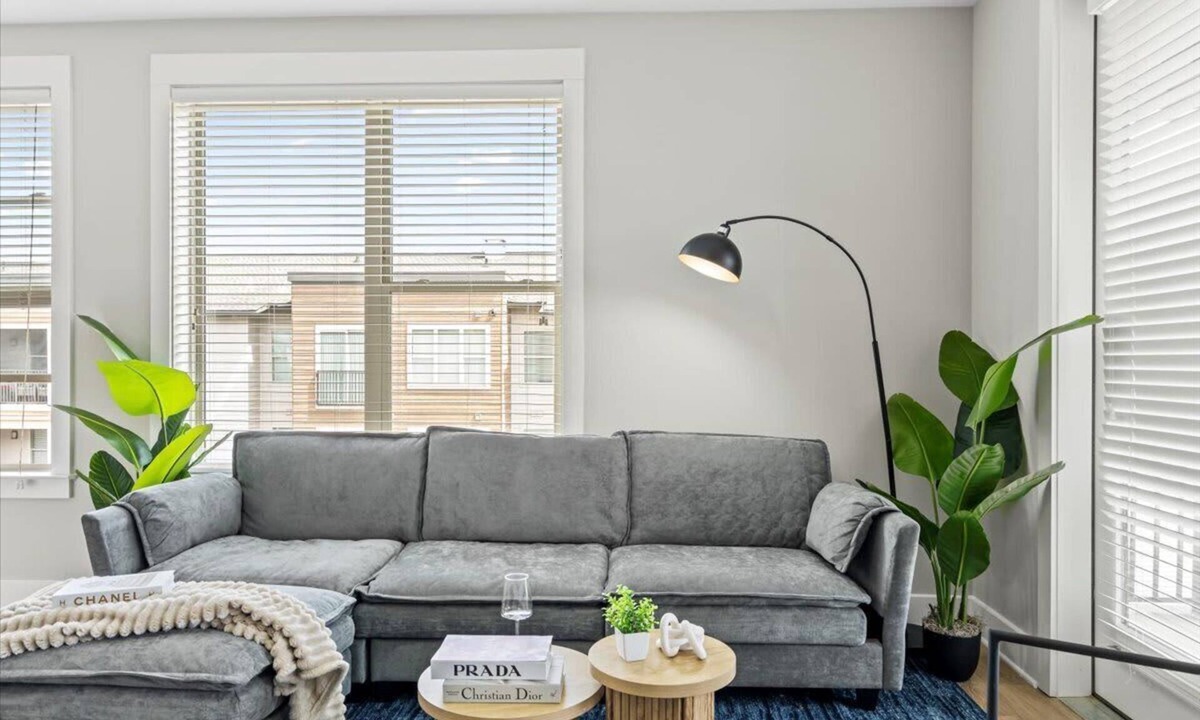Charlotte Apartment | Luxe King 3BR Suite in Waverly Charlotte!