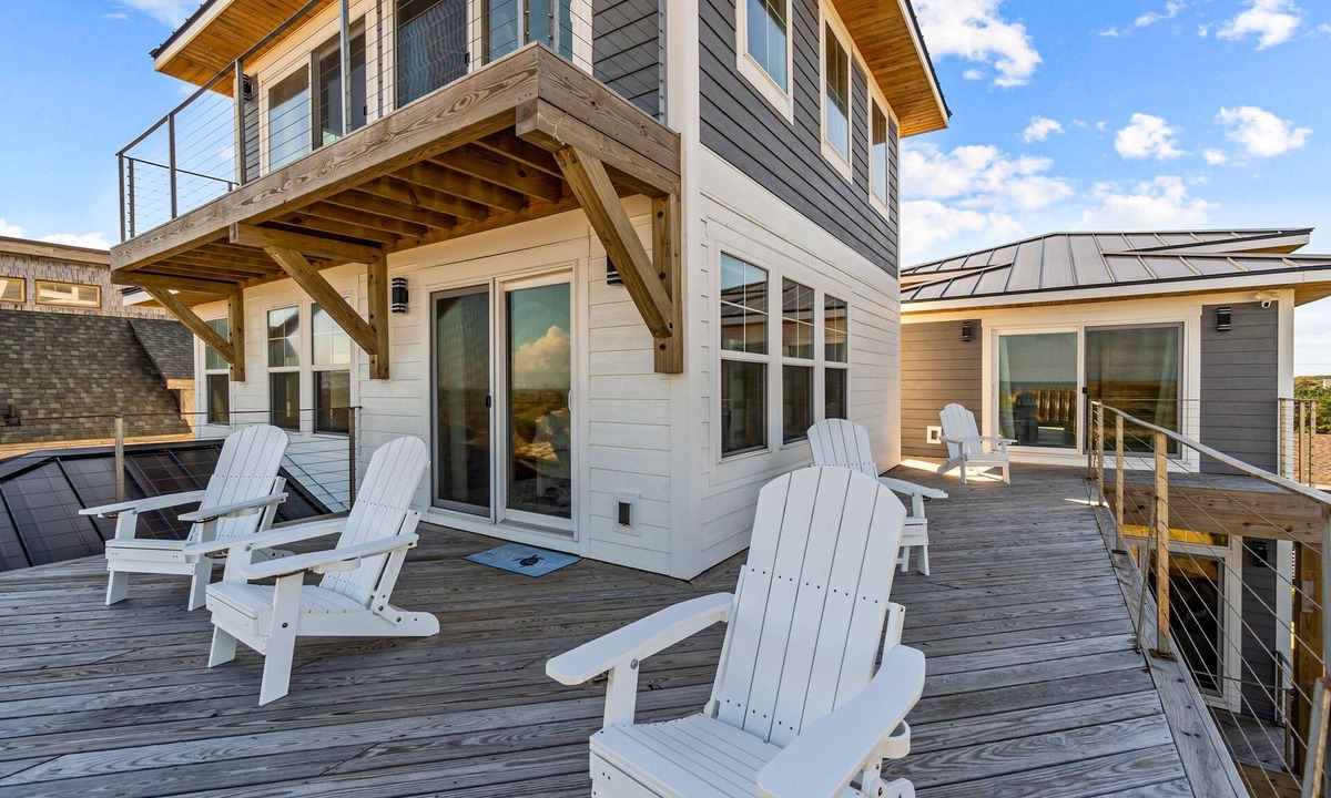 Ocean Isle Estates House | Luxury High-End Ocean Front Home with Private Pool and Hut Tub
