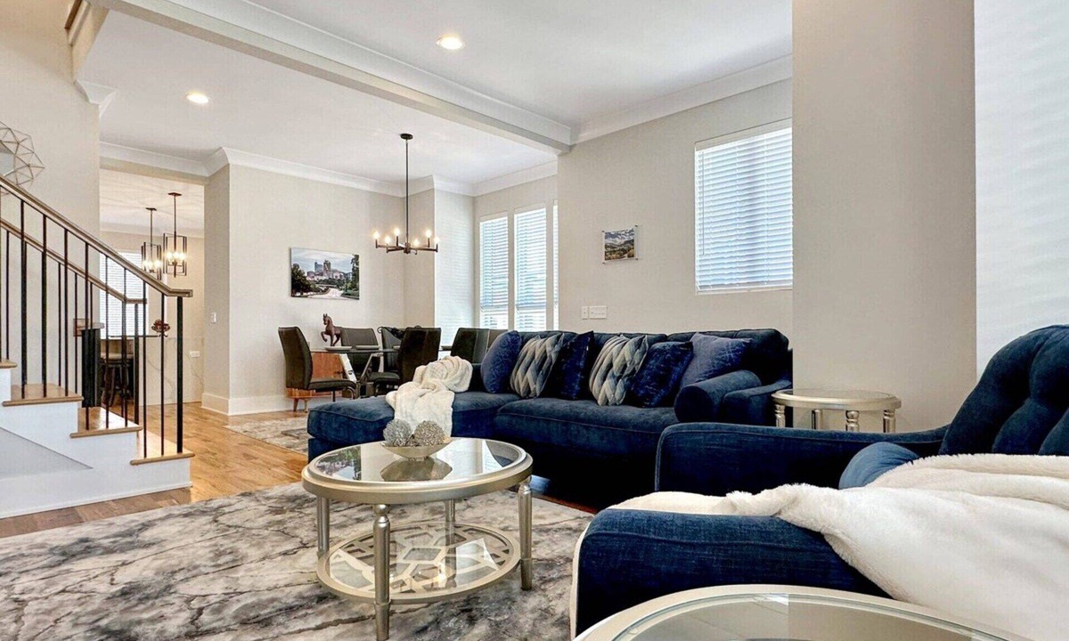 Downtown House | Luxury in Perfect Location, North Carolina 1379