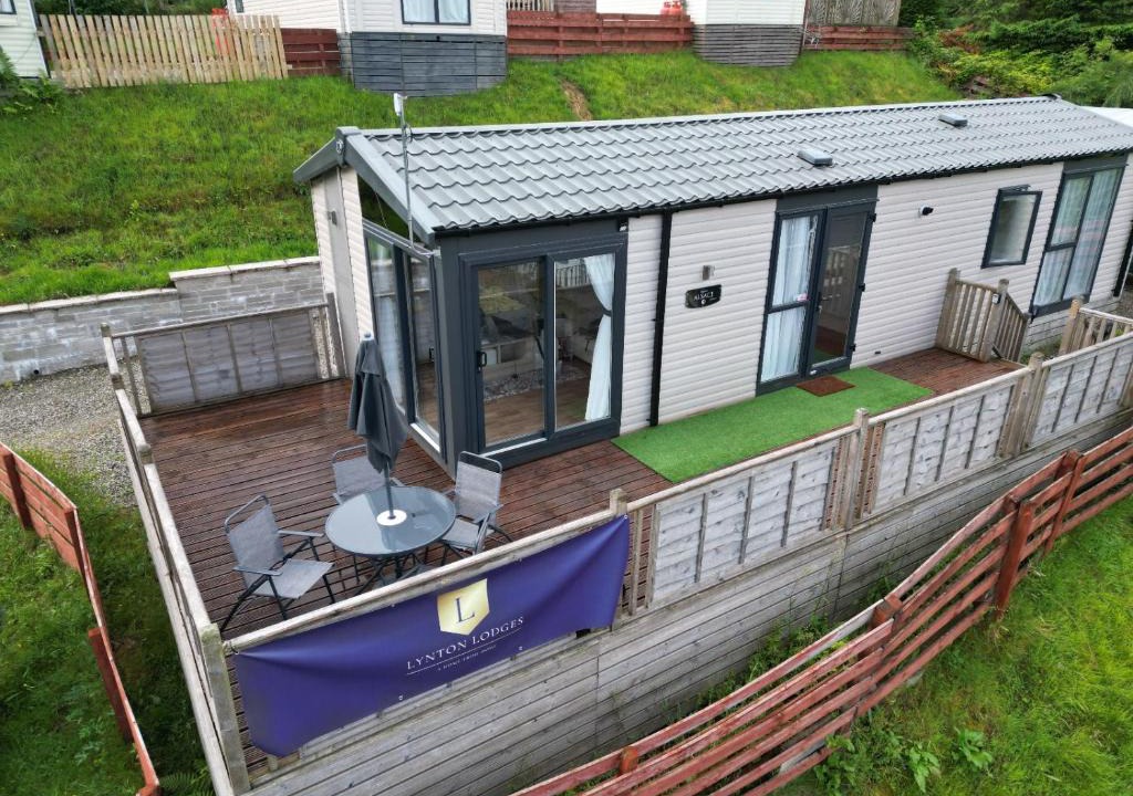 Evanton Other | Lynton lodges