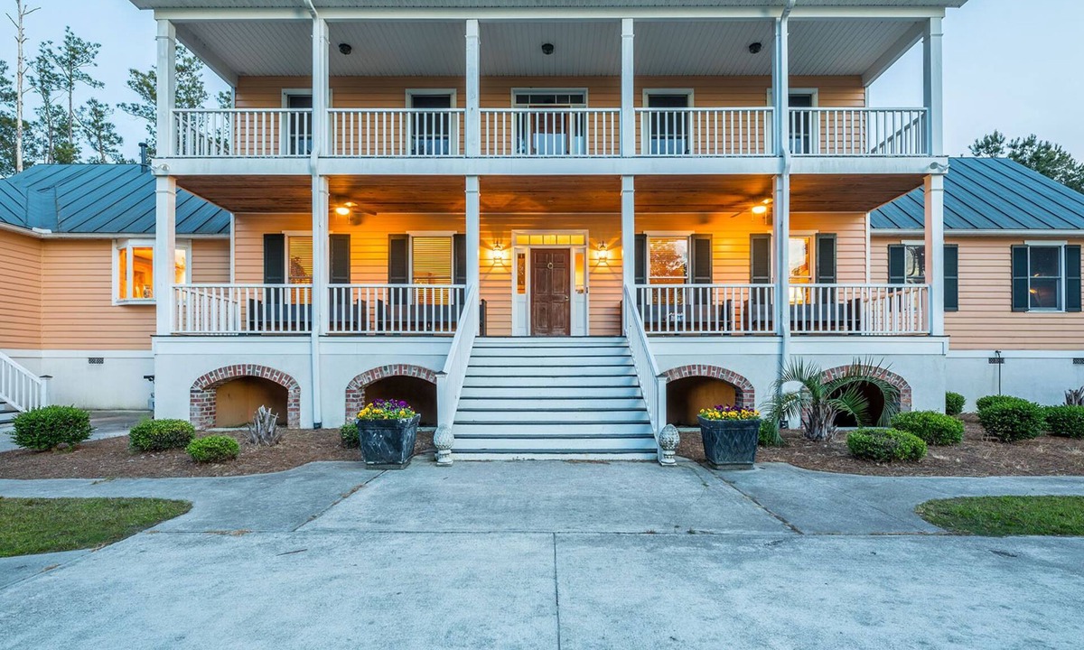 Beaufort House | Magnificent 15 Acre Estate on the Intracoastal Waterway