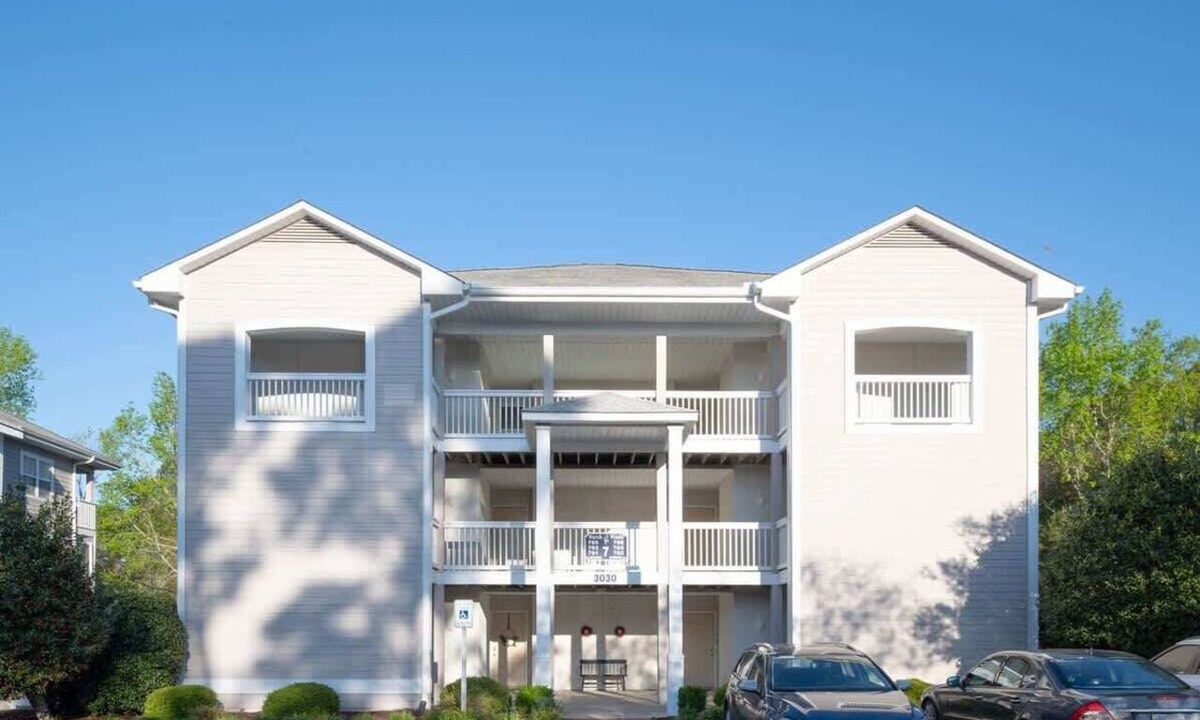 St. James Condo | Marsh Girl: Coastal 1 Bedroom Apartment with Pool!