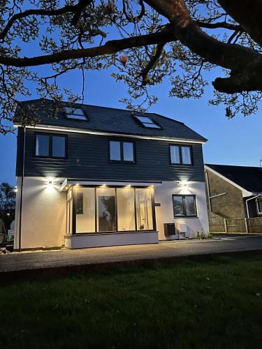 Shanklin House | Maycliffe