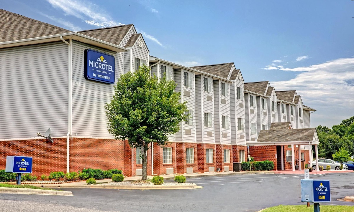 Barium Springs Hotel | Microtel Inn & Suites by Wyndham Statesville