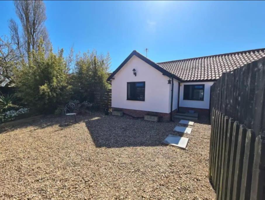Harleston House | Middle Tree, ideal modern cottage