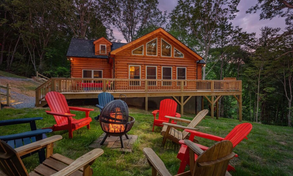 Fairview Cabin | Modern Asheville Cabin | Quiet & Peaceful Retreat
