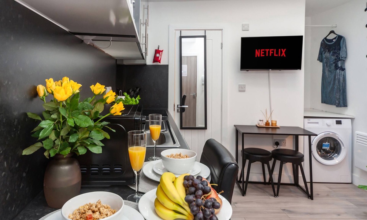 Haringey Apartment | Modern Studio | Best Value to central London