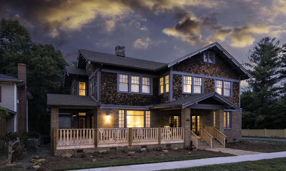 Shelby Bed & Breakfast | Morgan and Wells B&B