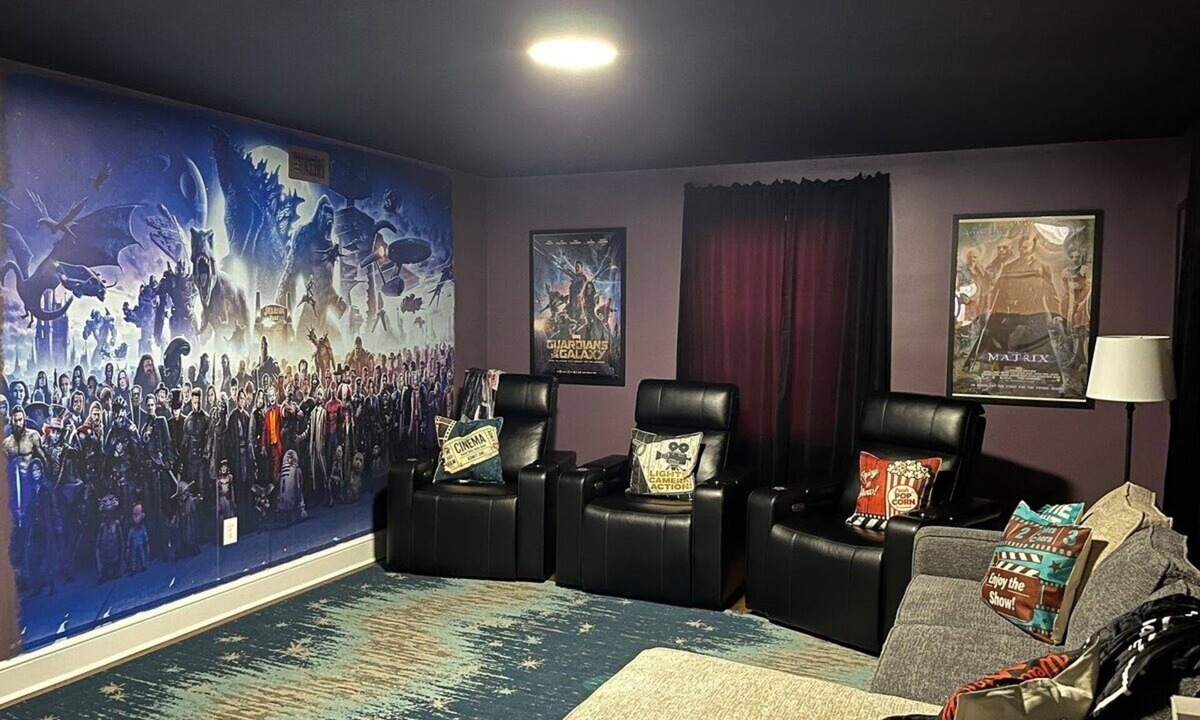 Winston - Salem House | Movie Magic: The Scene-Stealer