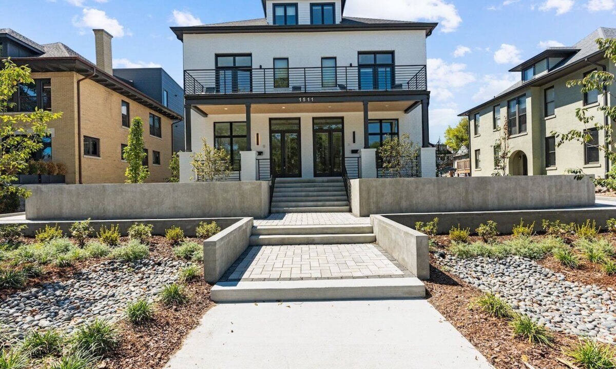 Midtown House | Music Row 1511–Downtown Nashville–Sleeps 8