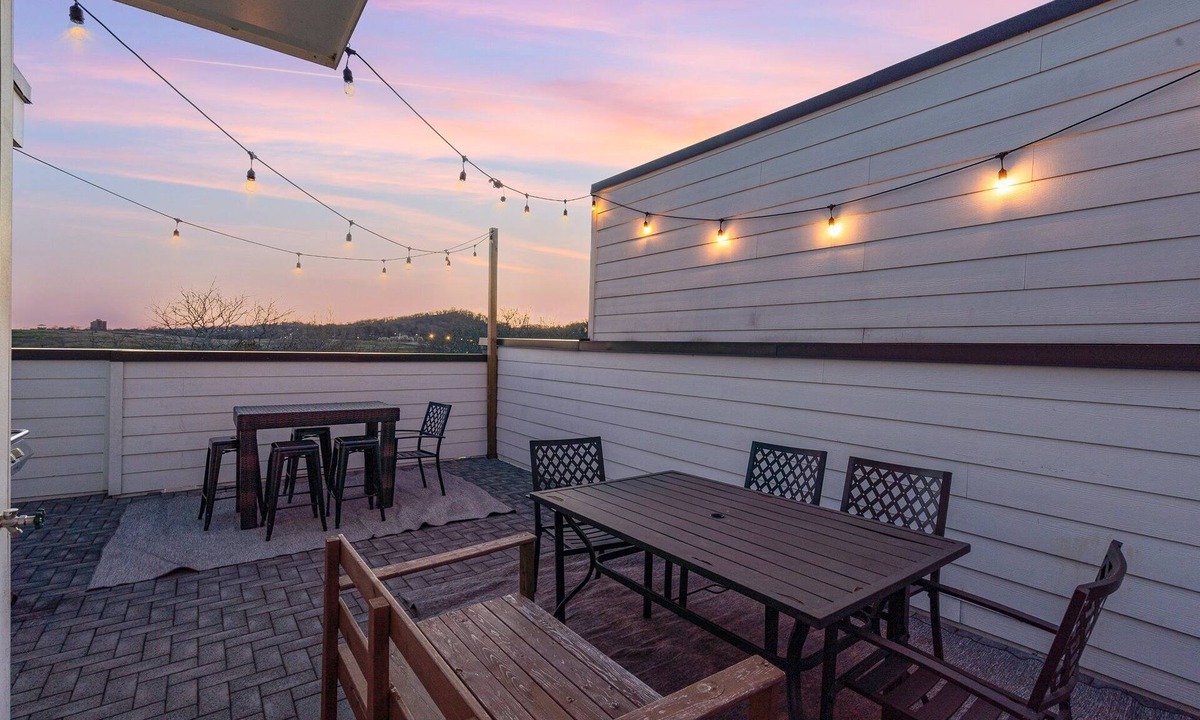 Haynes Area Cottage | Nashville Nest - Rooftop Patio - Mins To Broadway