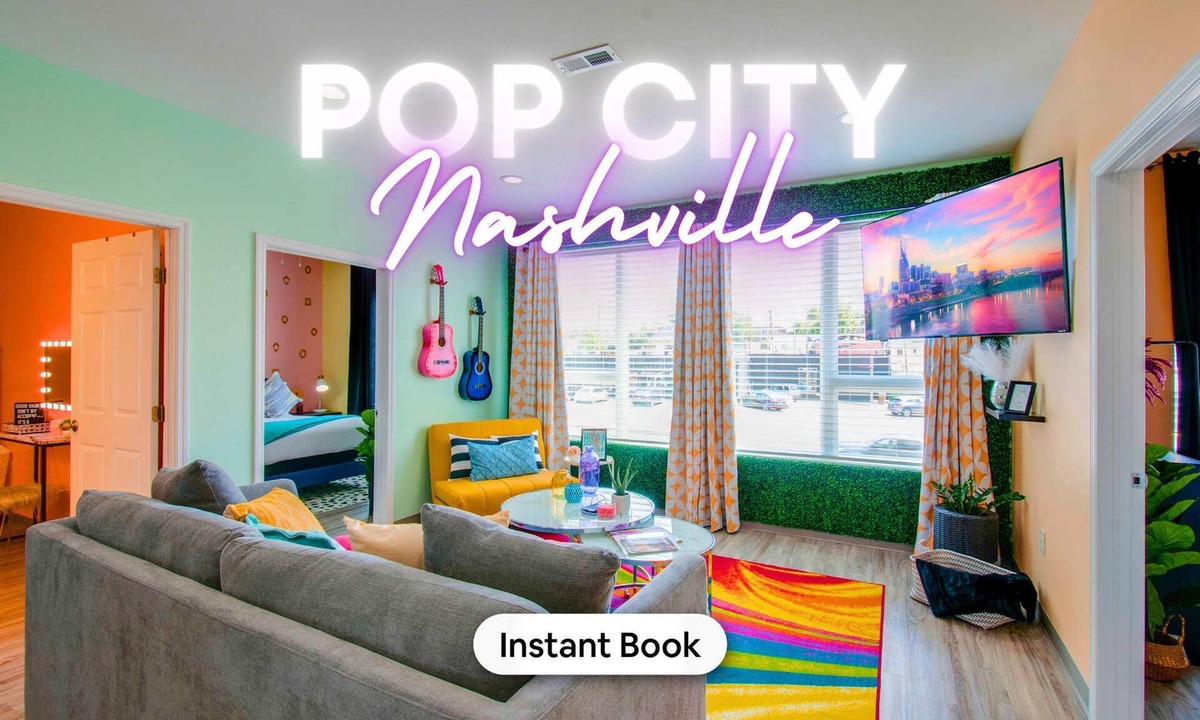 Maxwell Apartment | NEW 4 Bedroom Apt Near DT Walk to Restaurants