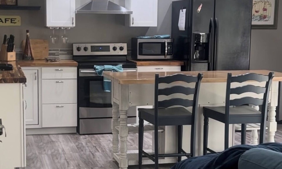 Stallings House | New cute, cozy quiet townhouse
