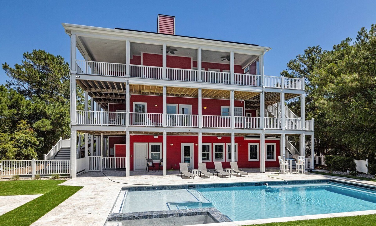 Emerald Isle House | NEW on program! Amazing Pool, Movie Room, and more!
