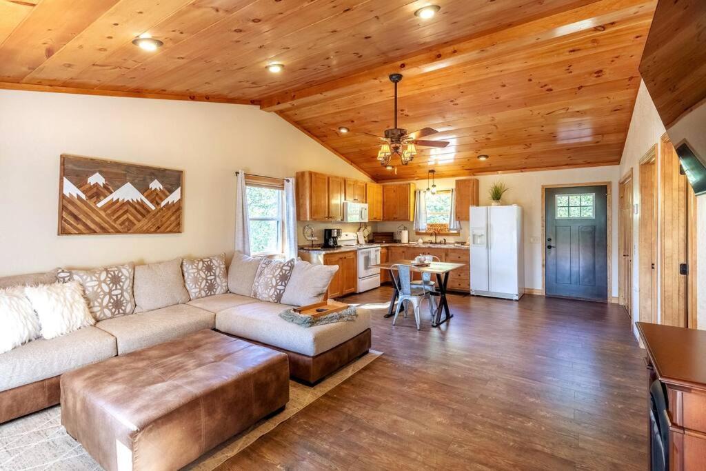 Robbinsville House | *New Owner Special* Cozy Cabin with mountain views
