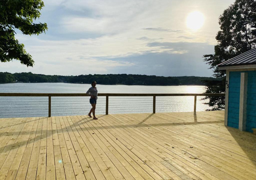 Steele Creek House | New Waterfront Cabin on the Large Sundeck #24 cabin