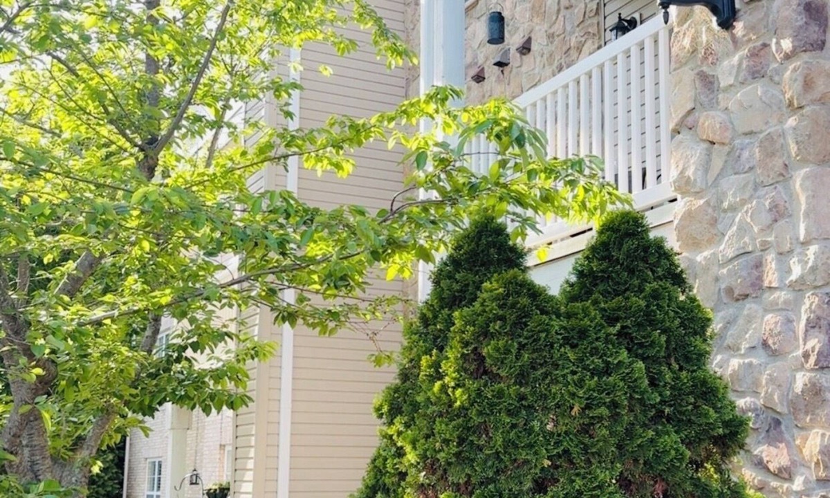 Greensboro Condo | Newly renovated condo near PTI Airport.