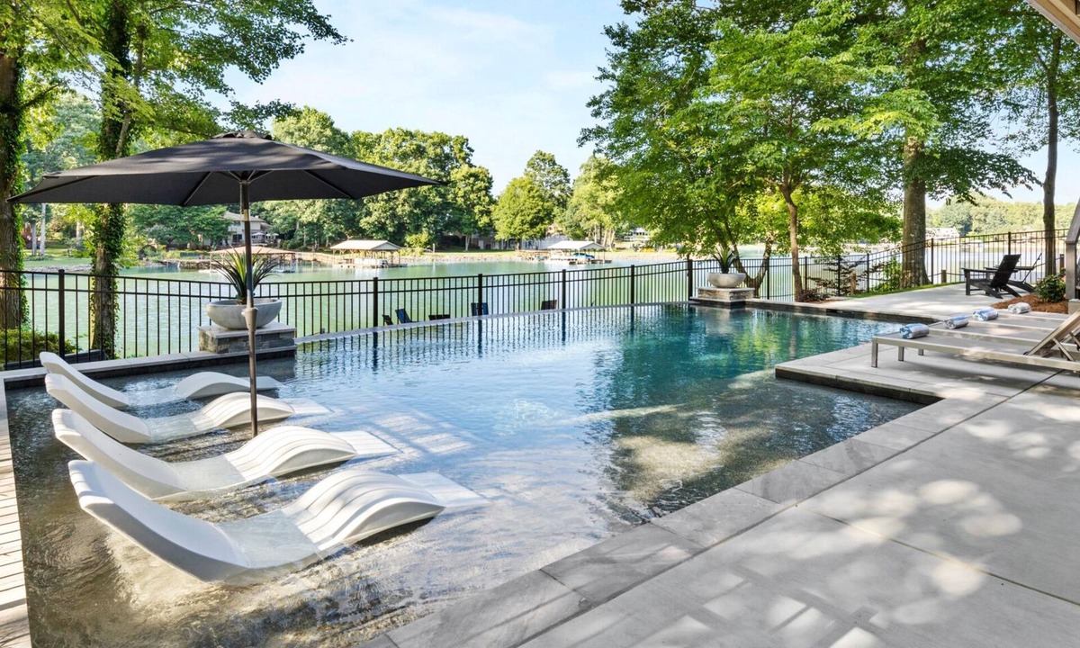 Westport House | Niblick on Norman w/Pool & Optional Boat Rental