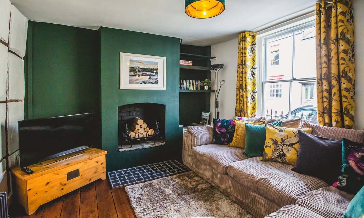 Chepstow Bed & Breakfast | No.8 Accommodation