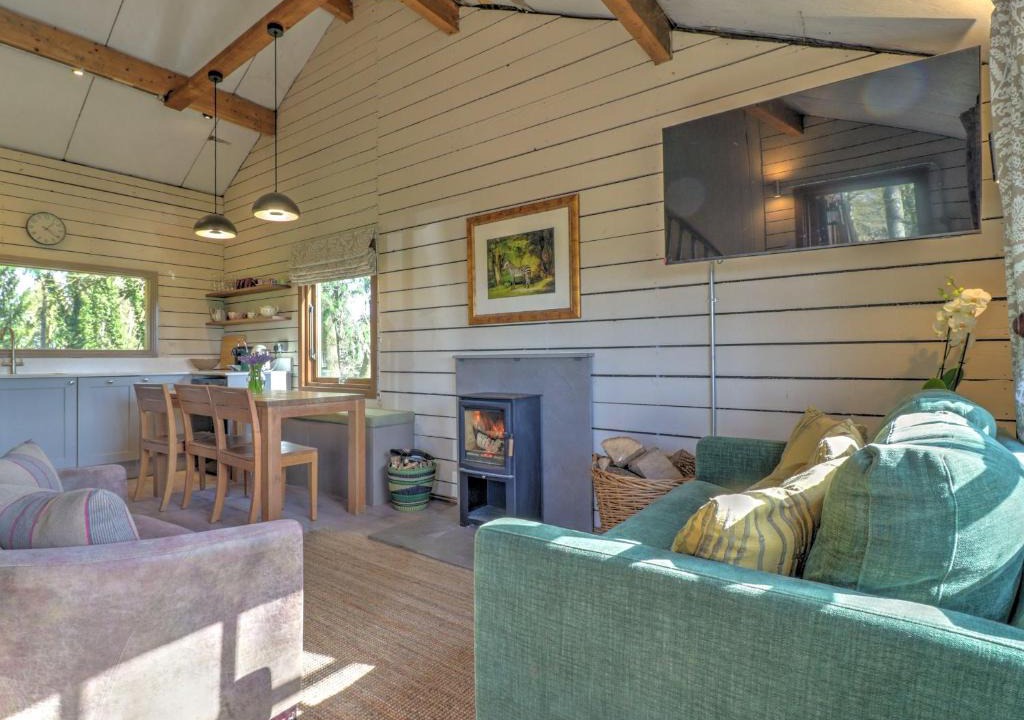 Martin House | Oak Cabin - Uk51504