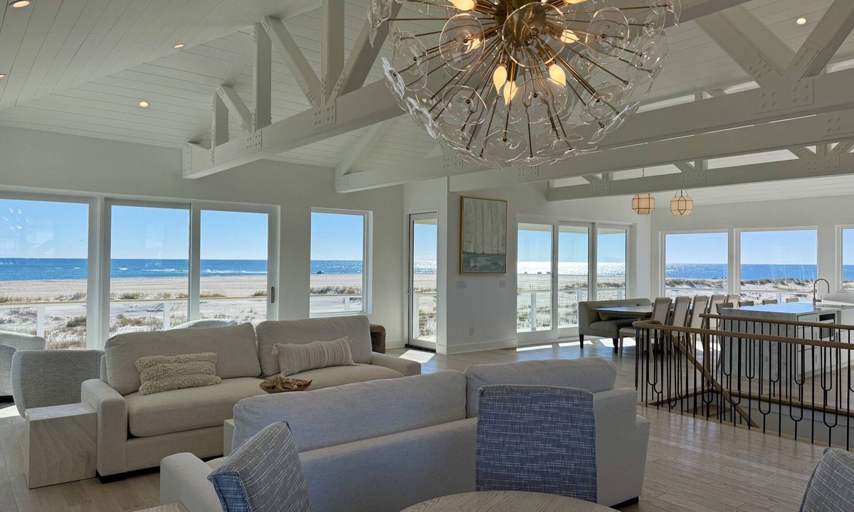 The Point House | Oceanfront 10 bdrm w/Pool/Elevator on The Point. Best Views on the Island!