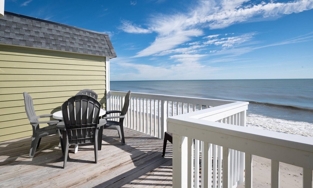 Kure Beach Condo | Oceanfront Condo with 3+ Pools - Ocean Dunes 2109