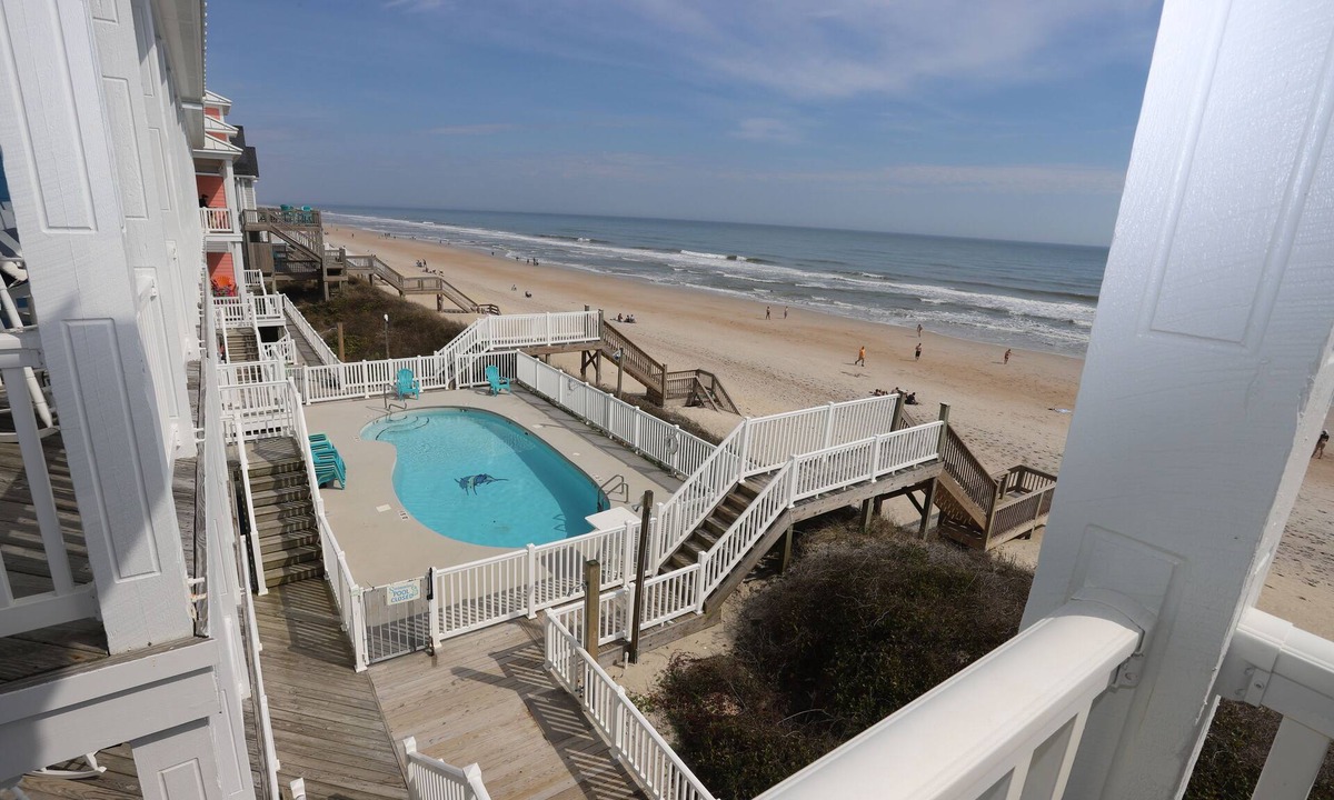 Surf City House | Oceanfront, Elevator, Early Check-In, Pool, Step onto the Sand