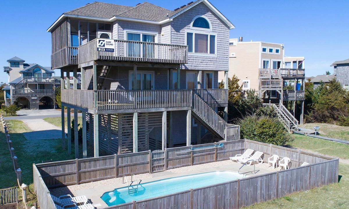 Waves House | Oceanfront Home in Waves w/Private Pool, Hot Tub, Game Room. Total Seaduction.