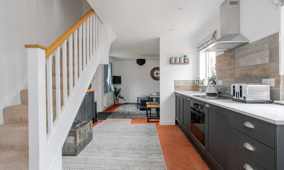 Furzebrook House | Old Stable Cottage, Nr Wareham. Sleeps 2+2 & baby