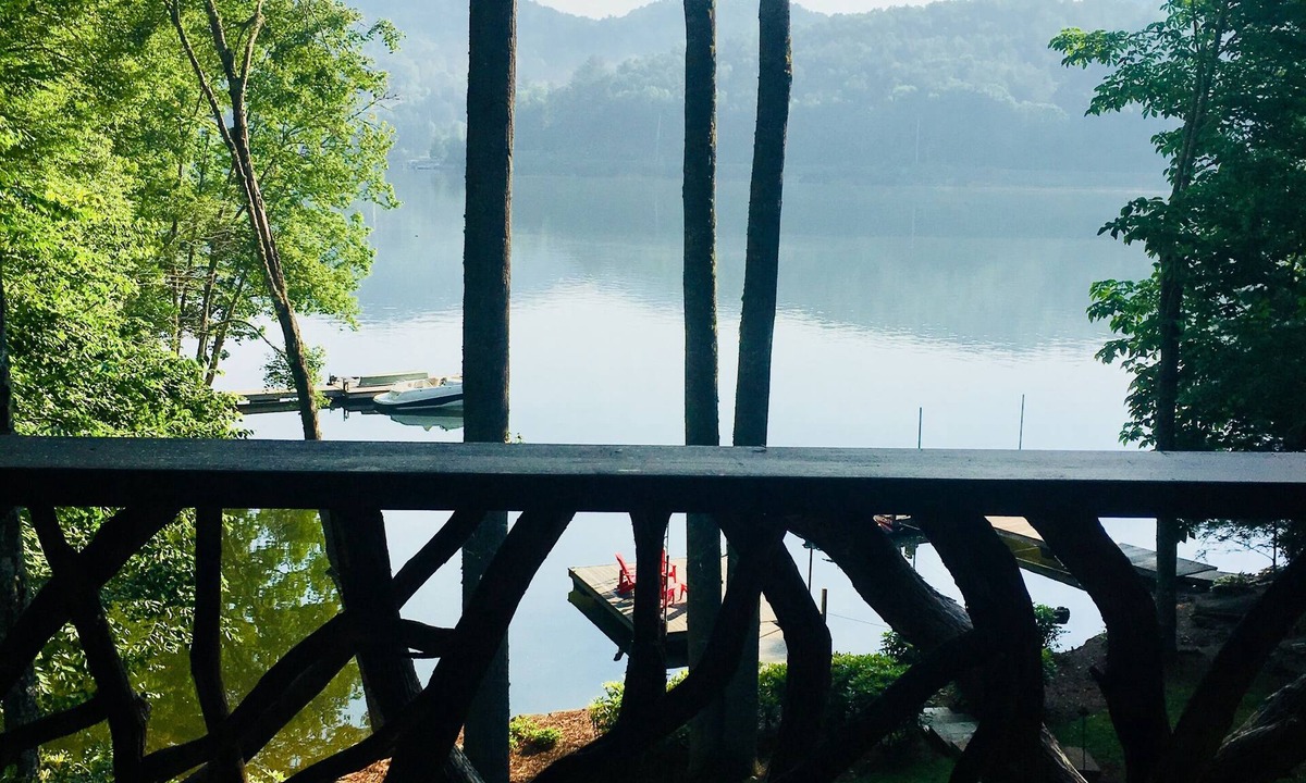 Cashiers Cabin | ON LAKE &GORGEOUS Big porches,Fireplace & private dock. Cashiers 3 mi Downtown n