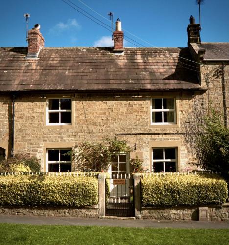 Grewelthorpe House | Orchard Cottage