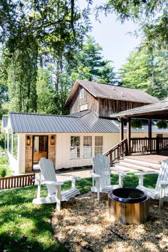 Highlands Hotel | Outpost Inn